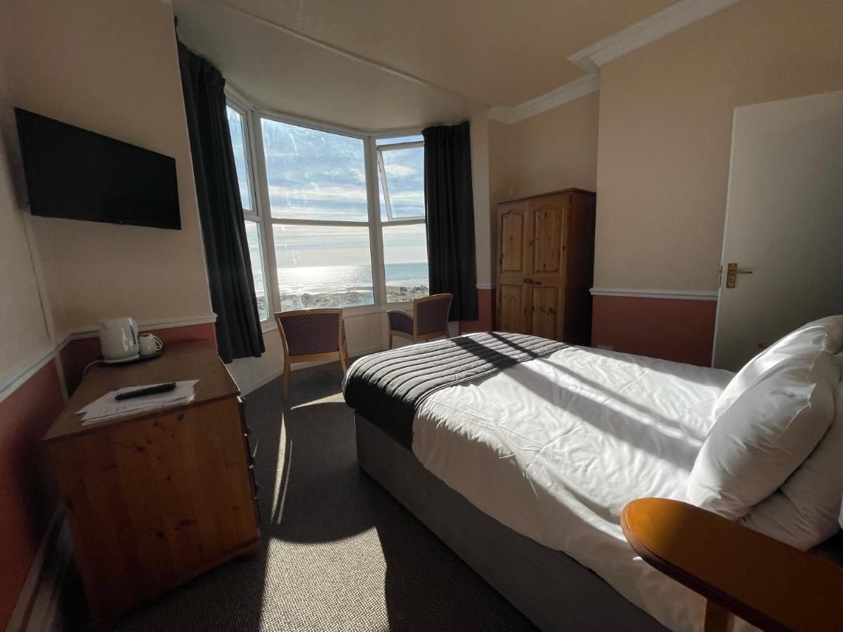 Hotel The Sandbanks *